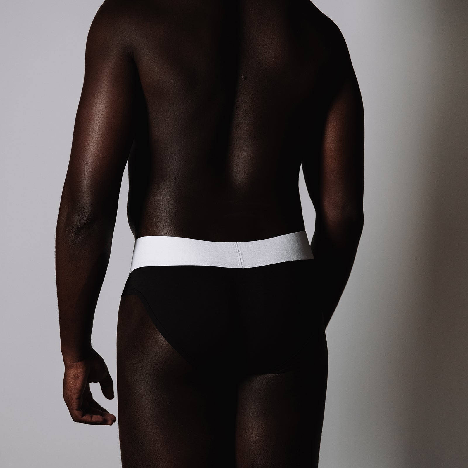 White/Black - Heritage-Modal-Brief-Men1